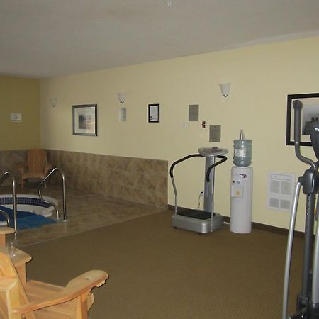 Trend Mountain Hotel & Conference Centre Tumbler Ridge Dış mekan fotoğraf